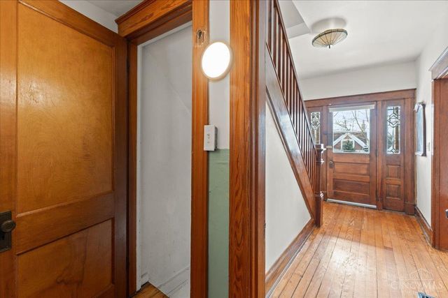 3114 Murdock Avenue, Cincinnati, OH 45205