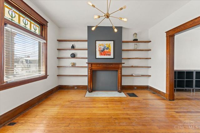 3114 Murdock Avenue, Cincinnati, OH 45205