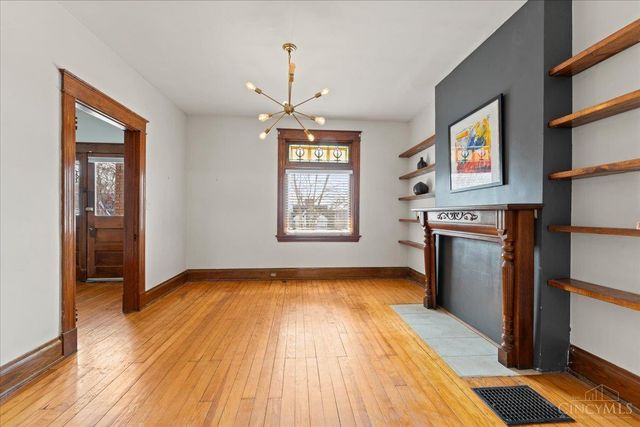 3114 Murdock Avenue, Cincinnati, OH 45205