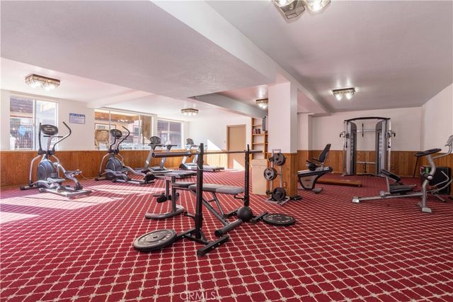 5414 Newcastle 8, Encino, CA 91316