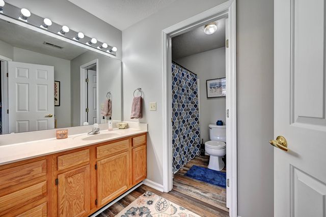 190 Langshire Court, Florence, KY 41042