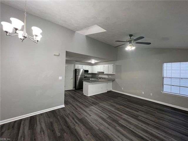 3327 Clover Meadows DR, Chesapeake, VA 23321