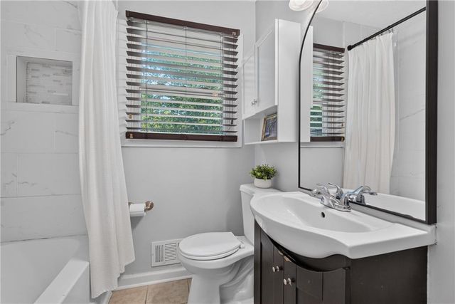 2397 Sherwood Place SW, Marietta, GA 30008