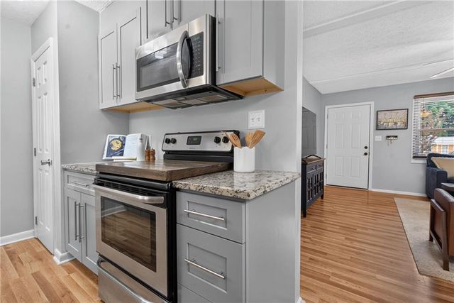 2397 Sherwood Place SW, Marietta, GA 30008