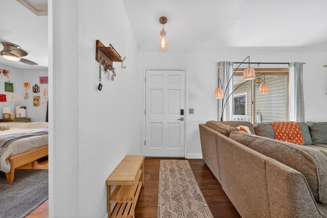 12915 Mott Ct, Auburn, CA 95603