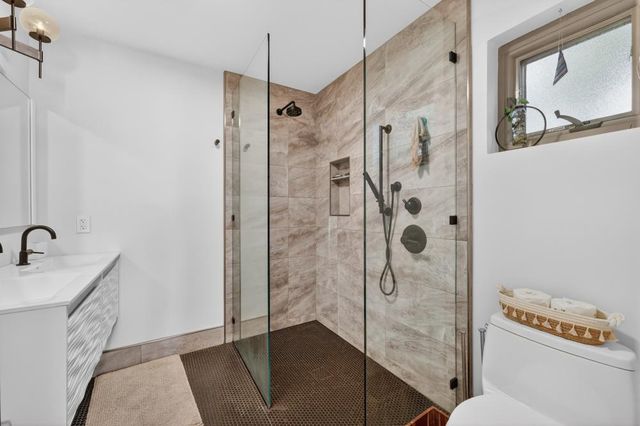 12915 Mott Ct, Auburn, CA 95603