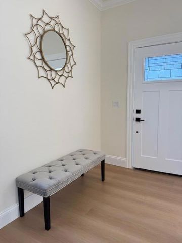 271 N 9th Street, San Jose, CA 95112