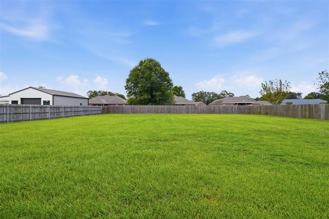 2628 Ravenway Dr Drive, Lake Charles, LA 70611