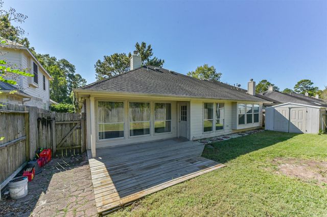 13203 Yaupon Holly Lane, Houston, TX 77044