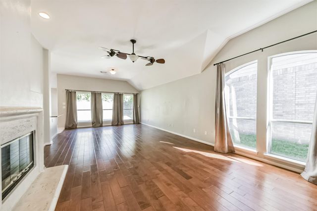 13203 Yaupon Holly Lane, Houston, TX 77044