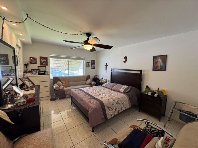 5773 La Pinata Boulevard A-1, Greenacres, FL 33463