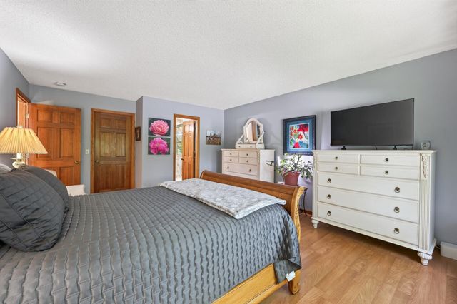 8945 Dallas Lane N, Maple Grove, MN 55369