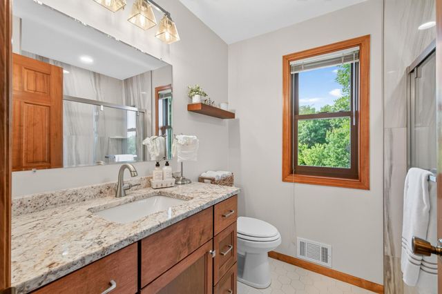 8945 Dallas Lane N, Maple Grove, MN 55369