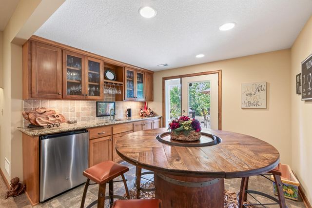 8945 Dallas Lane N, Maple Grove, MN 55369