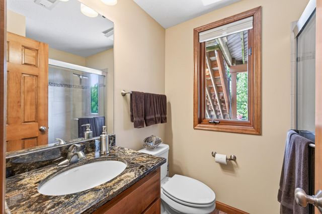 8945 Dallas Lane N, Maple Grove, MN 55369
