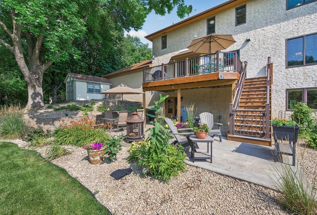 8945 Dallas Lane N, Maple Grove, MN 55369