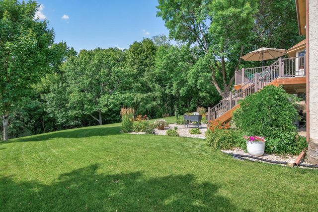 8945 Dallas Lane N, Maple Grove, MN 55369