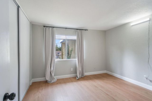 348 Wayside Dr, Turlock, CA 95380