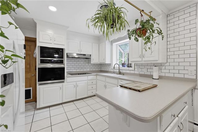 5020 Leslie DR, Portsmouth, VA 23703