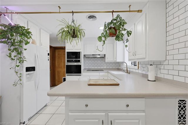 5020 Leslie DR, Portsmouth, VA 23703