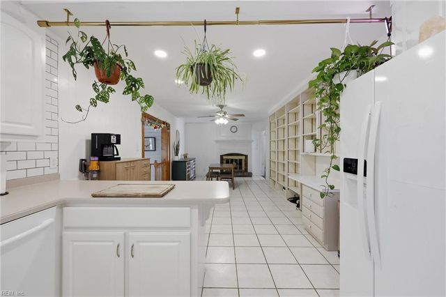 5020 Leslie DR, Portsmouth, VA 23703