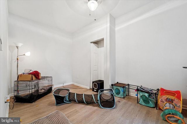 5215 CEDAR AVE, Philadelphia, PA 19143