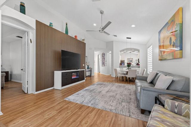 6689 Southport Drive, Boynton Beach, FL 33472