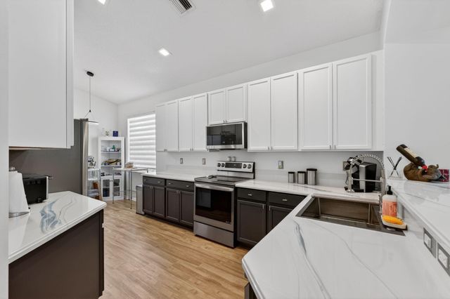 6689 Southport Drive, Boynton Beach, FL 33472