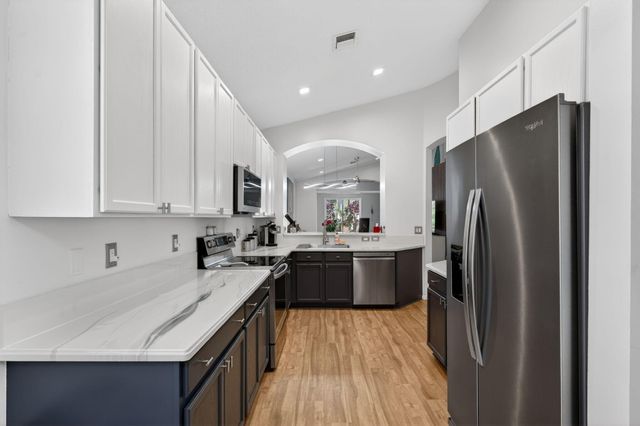 6689 Southport Drive, Boynton Beach, FL 33472