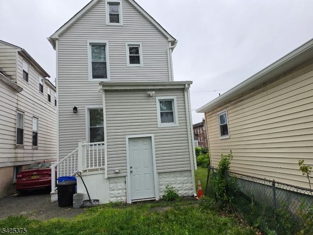 114 Melville Pl, Irvington Twp., NJ 07111