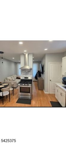 114 Melville Pl, Irvington Twp., NJ 07111