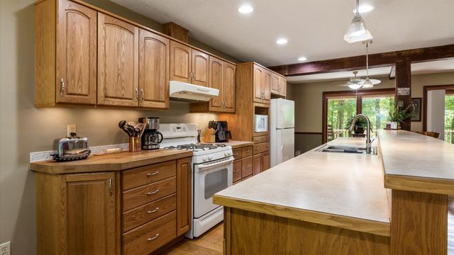 4444 Price Road NE, Newark, OH 43055
