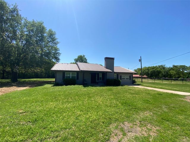 1410 E Royall Boulevard, Malakoff, TX 75148