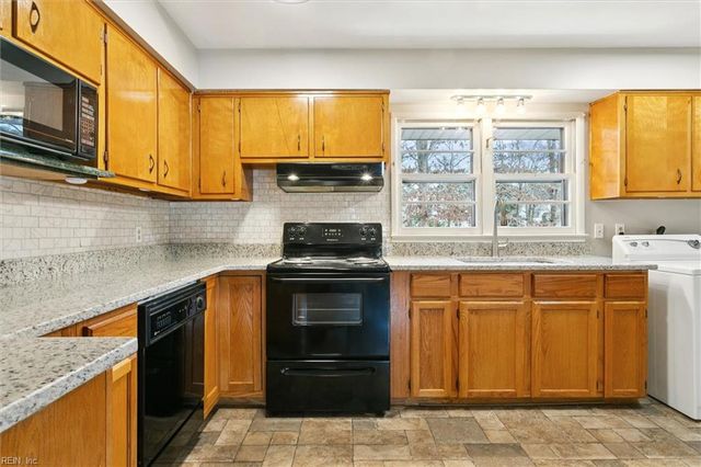 1422 Government RD, Williamsburg, VA 23185