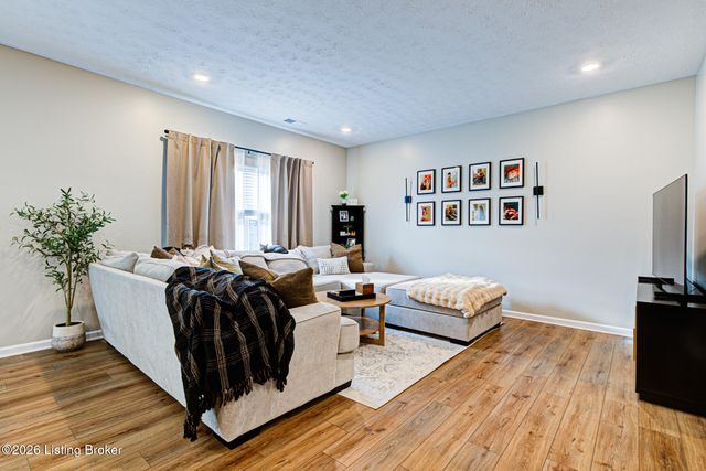 1065 Stratton Way, Shelbyville, KY 40065