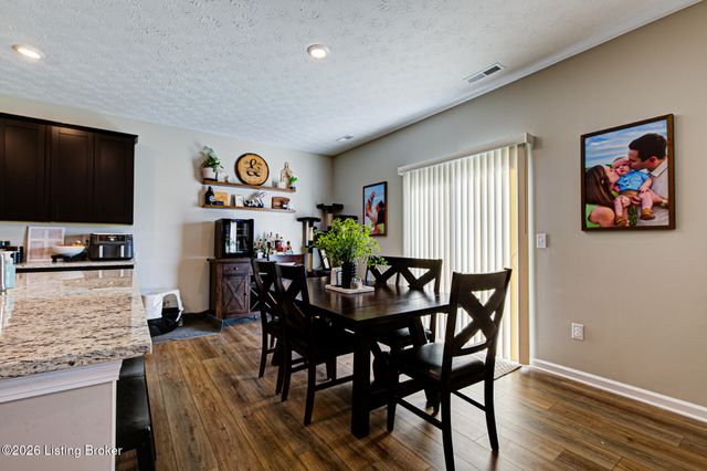 1065 Stratton Way, Shelbyville, KY 40065