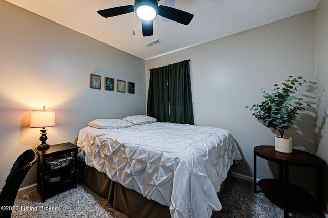 1065 Stratton Way, Shelbyville, KY 40065