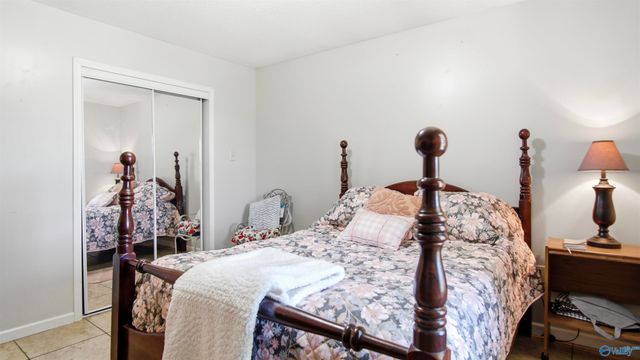 26745 Thach Road, Athens, AL 35613