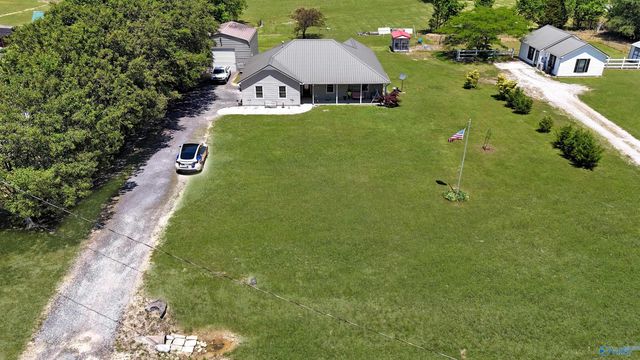 26745 Thach Road, Athens, AL 35613