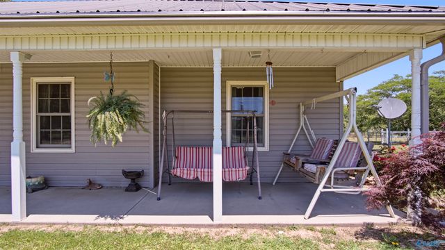 26745 Thach Road, Athens, AL 35613