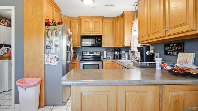 26745 Thach Road, Athens, AL 35613