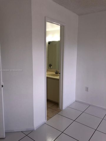 10241 NW 9th St Circle 2135, Miami, FL 33172