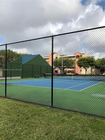 10241 NW 9th St Circle 2135, Miami, FL 33172