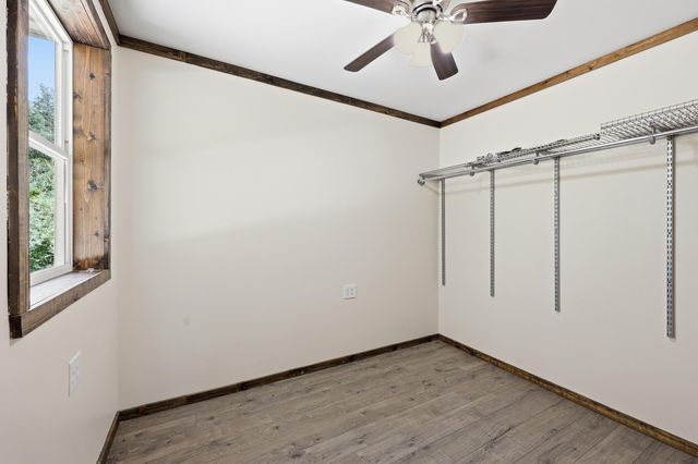 4152 Winchester Road, Irvine, KY 40336