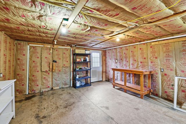 4152 Winchester Road, Irvine, KY 40336
