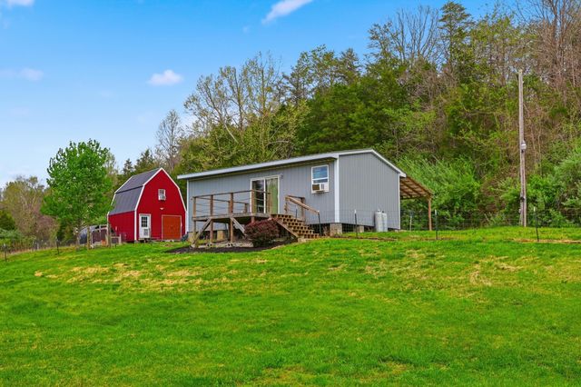 4152 Winchester Road, Irvine, KY 40336