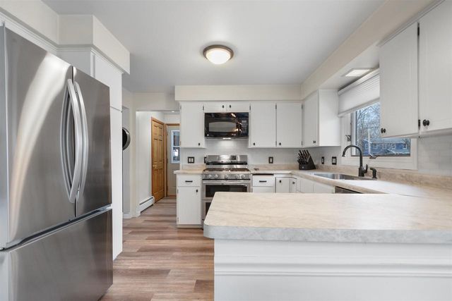 505 MEADOW LANE, Kaukauna, WI 54130