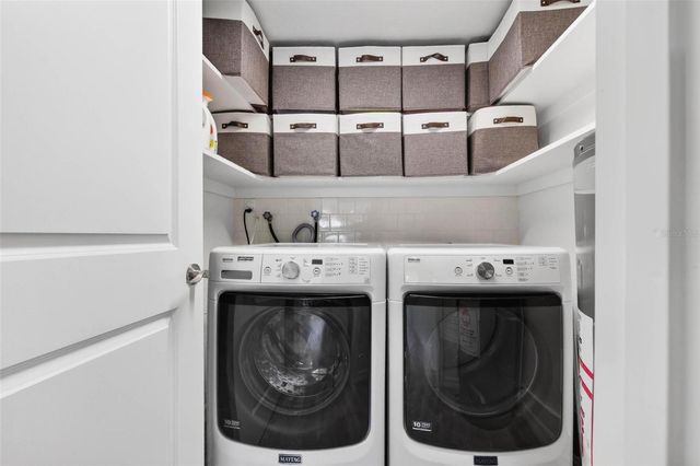 1065 EDEN ISLE BOULEVARD NE 1, St Petersburg, FL 33704