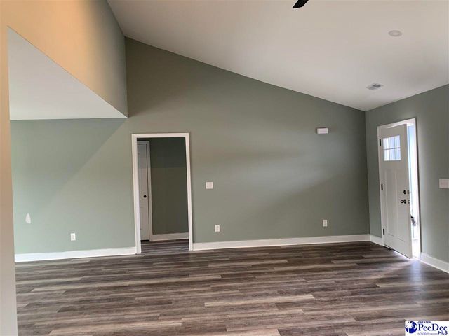 4970 E National Cemetery Road, Florence, SC 29506