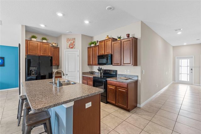 17110 WHITE MANGROVE DRIVE, Wimauma, FL 33598